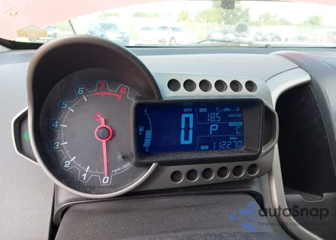 2014 Chevrolet Sonic Lt z USA, uszkodzony, nr VIN 1G1JC6SH8E8206741